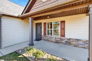 331 Hallie Olivia Dr, Inman, SC 29349 - Photo 3