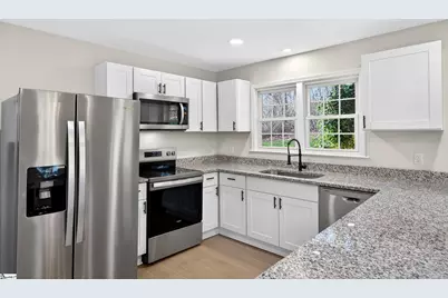 200 Tucker Road, Spartanburg, SC 29306 - Photo 9