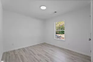 583 Humphrey St, Spartanburg, SC 29301 - Photo 25