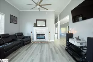 136 Harbert Park Circle, Westminster, SC 29693 - Photo 5