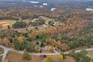 2505 E Tyger Bridge Rd, Greer, SC 29651 - Photo 33