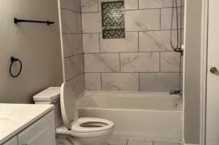 114 Celestial St, Spartanburg, SC 29306 - Photo 11