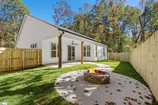 106 Cub Ct, Westminster, SC 29693 - Photo 3