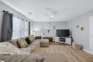 307 Long Grove Ln, Greer, SC 29650 - Photo 9