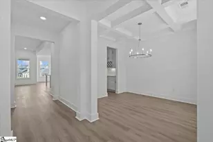 210 Summerall Ln, Seneca, SC 29678 - Photo 5