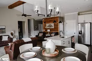 831 Orchard Valley Ln, Boiling Springs, SC 29316 - Photo 9