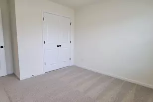 2041 Halton Oaks Dr, Spartanburg, SC 29303 - Photo 27