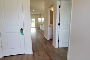 2041 Halton Oaks Dr, Spartanburg, SC 29303 - Photo 5