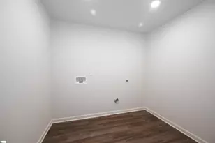 456 Sundown Dr, Spartanburg, SC 29301 - Photo 11