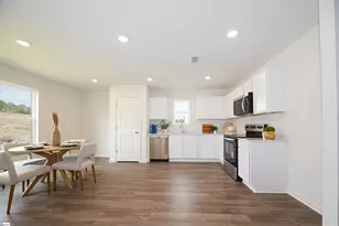 456 Sundown Dr, Spartanburg, SC 29301 - Photo 7