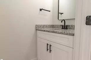 121 A & B Brookmeade Dr, Anderson, SC 29621 - Photo 13