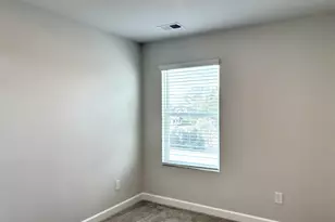 11 Pikewood Ln, Greenville, SC 29607 - Photo 13