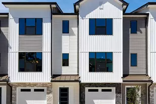 11 Pikewood Ln, Greenville, SC 29607 - Photo 1