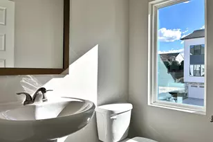 11 Pikewood Ln, Greenville, SC 29607 - Photo 13