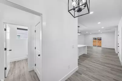 114 Hillcrest Circle, Anderson, SC 29624 - Photo 3