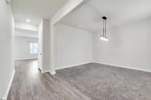 810 Winding Springs Rd, Spartanburg, SC 29301 - Photo 11