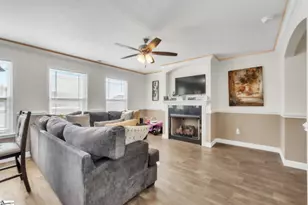 1708 Roxanne Sue Dr, Lyman, SC 29365 - Photo 5