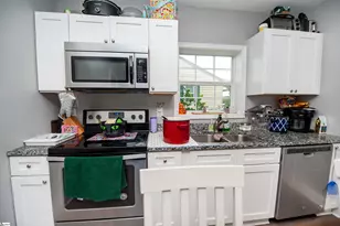 651 Maywood St, Spartanburg, SC 29301 - Photo 17