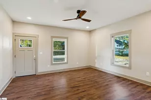 104 W 1st St, Williamston, SC 29697 - Photo 3