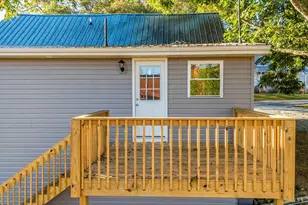 104 W 1st St, Williamston, SC 29697 - Photo 7