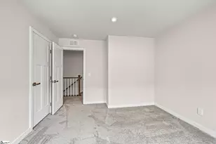 518 Martin Crk Dr, Simpsonville, SC 29680 - Photo 15