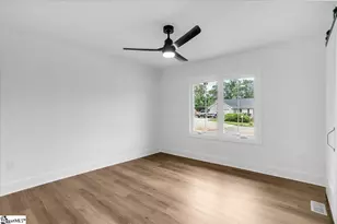 2 Dahlglen Ave, Greenville, SC 29607 - Photo 17