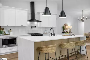 2 Dahlglen Ave, Greenville, SC 29607 - Photo 9