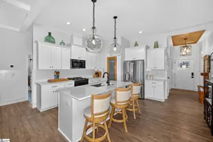 1001 White Oak Dr, Anderson, SC 29621 - Photo 5