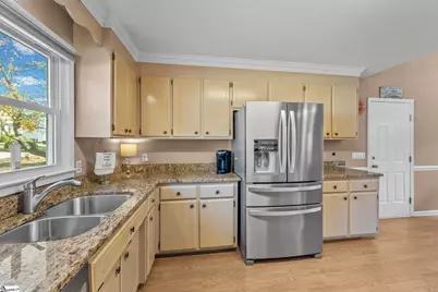 306 Fairdale Drive, Simpsonville, SC 29681 - Photo 5