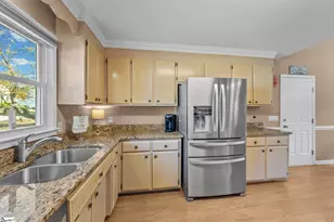 306 Fairdale Dr, Simpsonville, SC 29681 - Photo 5