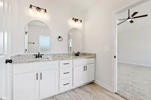 95 Henderson Rd, Gray Court, SC 29645 - Photo 13