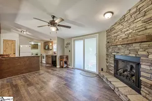 127 Michelle Dr, Chesnee, SC 29323 - Photo 5