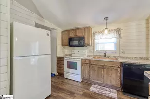 127 Michelle Dr, Chesnee, SC 29323 - Photo 11