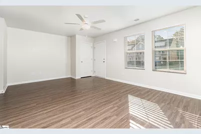 647 Blossom  Run, Spartanburg, SC 29307 - Photo 7