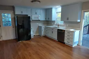 111 Middleton Ln, Greenville, SC 29607 - Photo 3