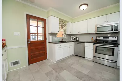 209 N Hill Drive, Boiling Springs, SC 29316 - Photo 11