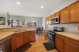 714 Thistlewood Dr, Duncan, SC 29334 - Photo 9