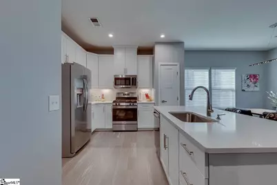 514 Martin Creek Drive, Simpsonville, SC 29680 - Photo 17