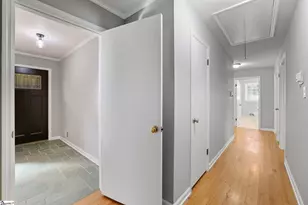 305 Holly Dr, Spartanburg, SC 29301 - Photo 17