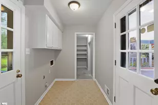 305 Holly Dr, Spartanburg, SC 29301 - Photo 7