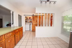 736 Bethesda Rd, Spartanburg, SC 29302 - Photo 7