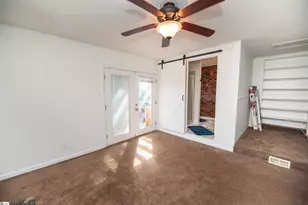 736 Bethesda Rd, Spartanburg, SC 29302 - Photo 17