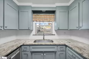 104 Carolina Ave, Easley, SC 29640 - Photo 9