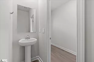 562 Crowder Pl, Piedmont, SC 29673 - Photo 5