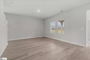 562 Crowder Pl, Piedmont, SC 29673 - Photo 9