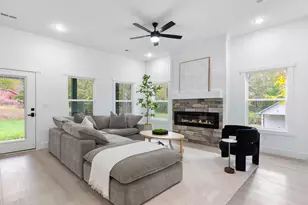 125 Bell Ave, Inman, SC 29349 - Photo 5