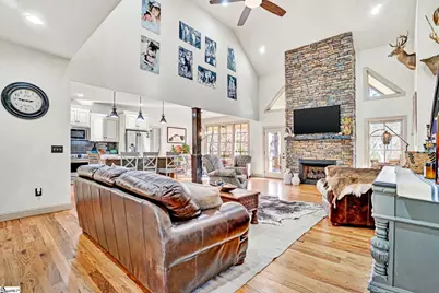 116 Edens Shoals Court, Six Mile, SC 29682 - Photo 11