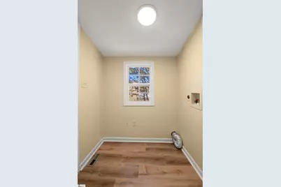 203 W Beattie Street, Liberty, SC 29657 - Photo 23