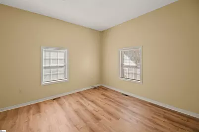 203 W Beattie Street, Liberty, SC 29657 - Photo 25