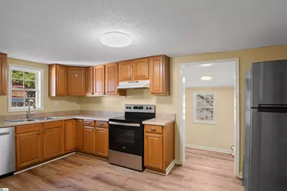 203 W Beattie Street, Liberty, SC 29657 - Photo 17